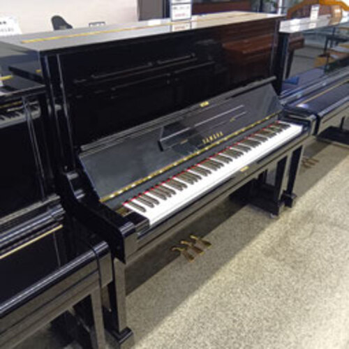 YAMAHA U3A（中古1983年製）